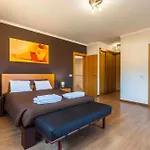 ヴィラ Hunes ギーア