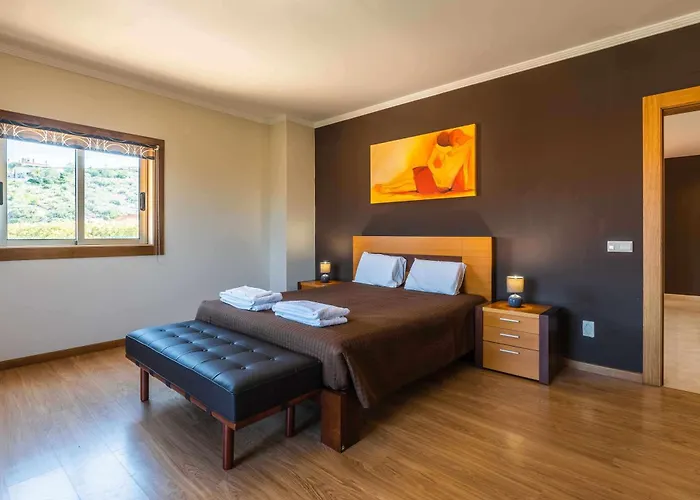 Hunes Villa *