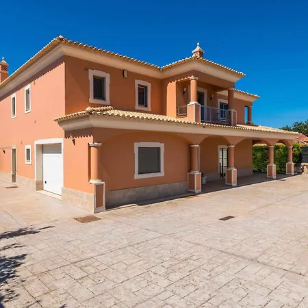 Villa Hunes Guia (Faro)