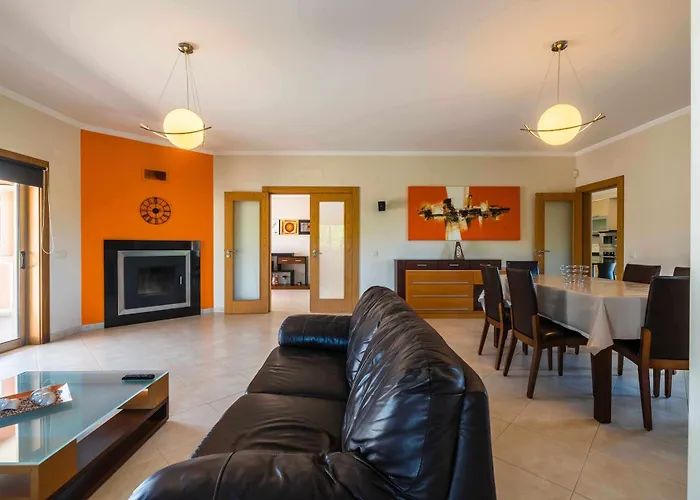 Villa Hunes Guia (Faro)